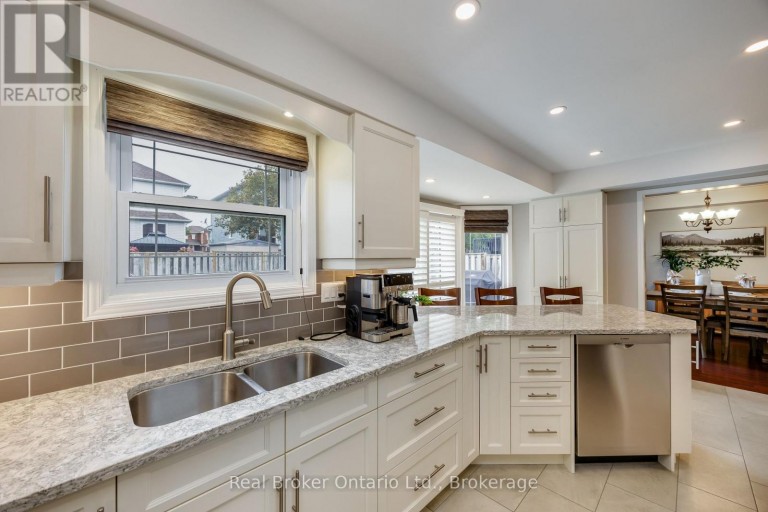 75 BONATHON CRESCENT, Clarington (Bowmanville), Ontario, L1C5B9