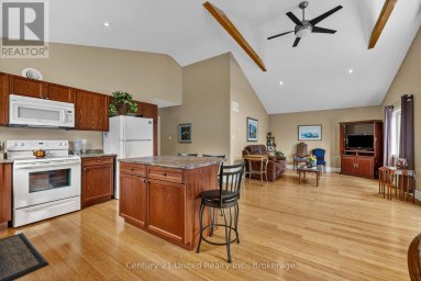 127.5 ADELAIDE STREET S Kawartha Lakes (Lindsay) Ontario photo 6
