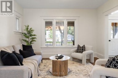 298 BLEECKER AVENUE Belleville (Belleville Ward) Ontario photo 15