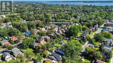 298 BLEECKER AVENUE Belleville (Belleville Ward) Ontario photo 2