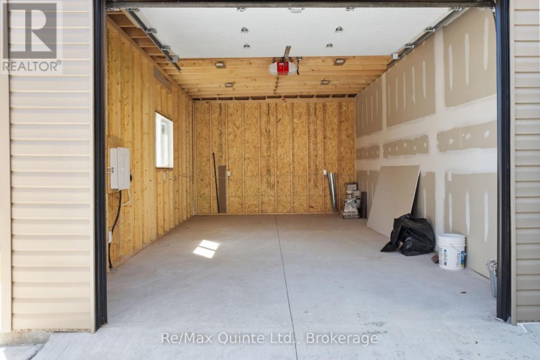 298 BLEECKER AVENUE, Belleville (Belleville Ward), Ontario, K8N3V4
