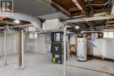 298 BLEECKER AVENUE Belleville (Belleville Ward) Ontario photo 40