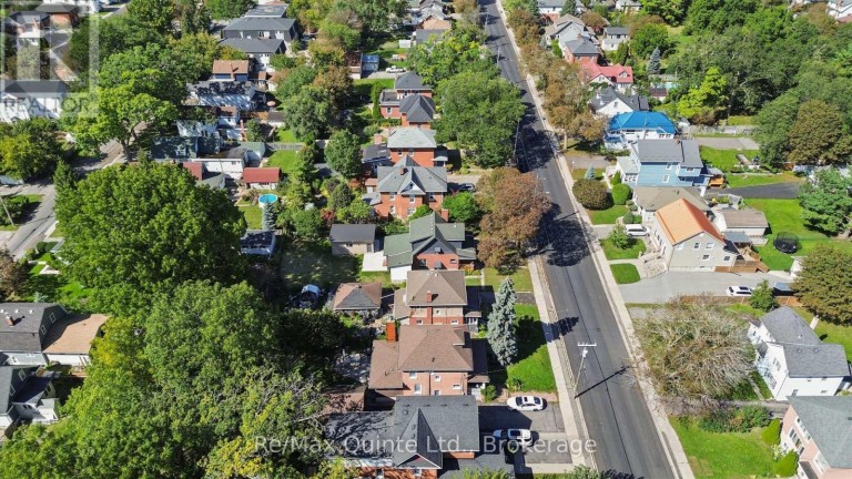 298 BLEECKER AVENUE, Belleville (Belleville Ward), Ontario, K8N3V4