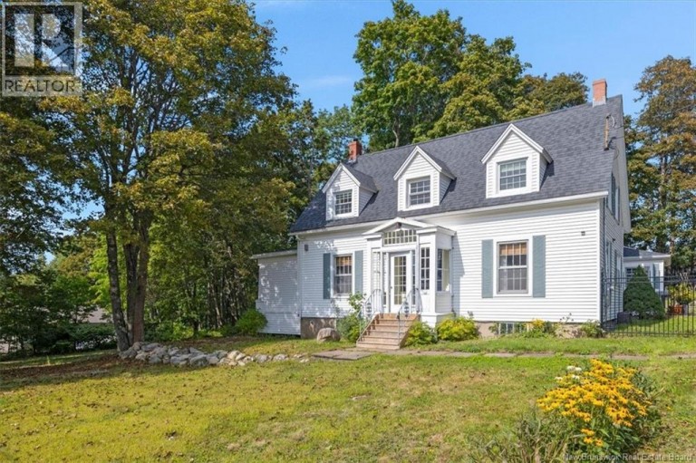 30 Kingshurst Lane, Rothesay, New Brunswick, E2H1T4