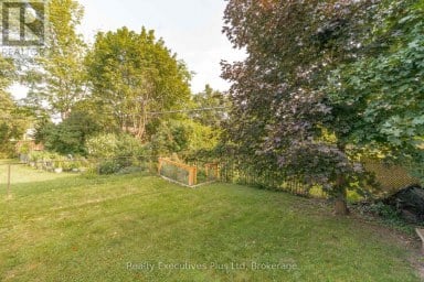 361 METCALFE STREET Guelph (Riverside Park) Ontario photo 27