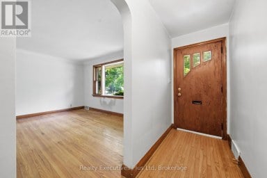 361 METCALFE STREET Guelph (Riverside Park) Ontario photo 4
