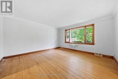 361 METCALFE STREET Guelph (Riverside Park) Ontario photo 5