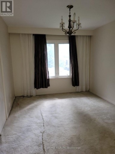 MAIN - 260 PARK HOME AVENUE, Toronto (Willowdale West), Ontario, M1T0B5