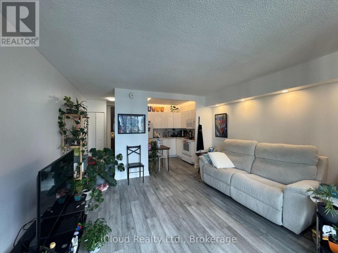 2423 - 33 HARBOUR SQUARE, Toronto (Waterfront Communities), Ontario, M5J2G2