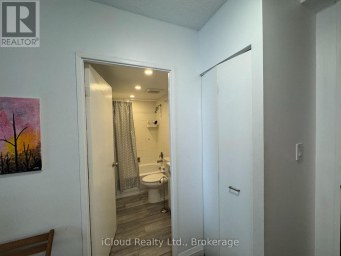 2423 - 33 HARBOUR SQUARE Toronto (Waterfront Communities) Ontario photo 13
