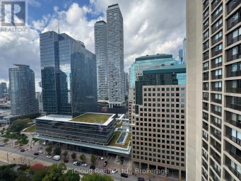 2423 - 33 HARBOUR SQUARE Toronto (Waterfront Communities) Ontario photo 16