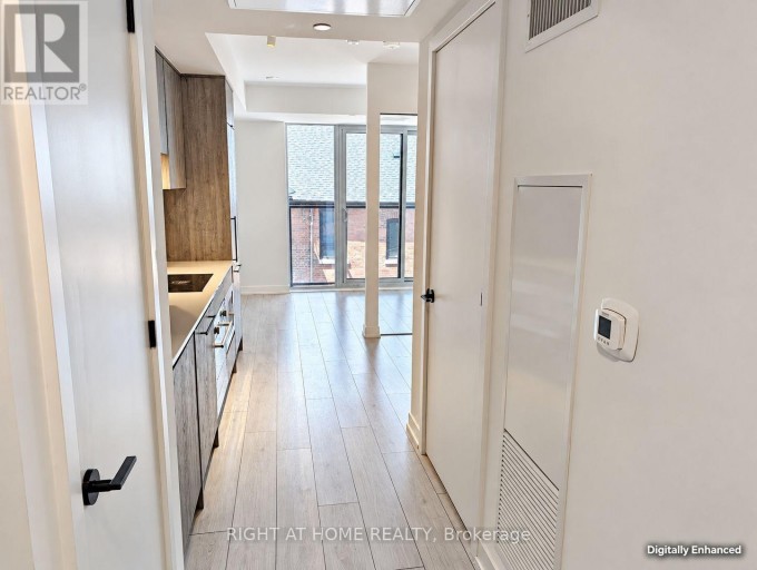 316 - 5 LAKEVIEW AVENUE, Toronto (Trinity-Bellwoods), Ontario, M6J0H3