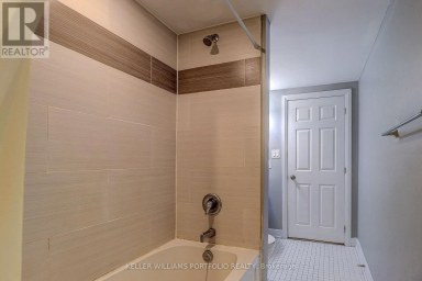LOWER LEVEL - 962 WILLOWDALE AVENUE Oshawa (Donevan) Ontario photo 11