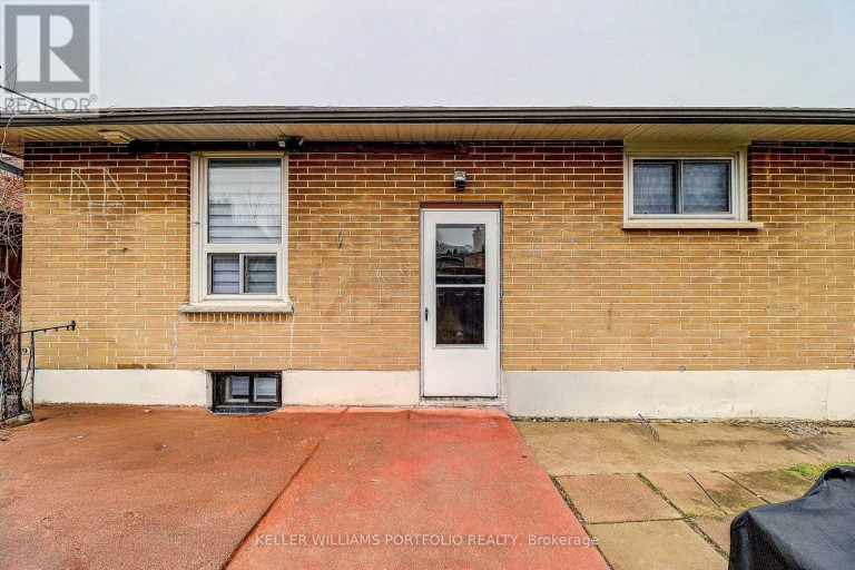 LOWER LEVEL - 962 WILLOWDALE AVENUE, Oshawa (Donevan), Ontario, L1H1W4