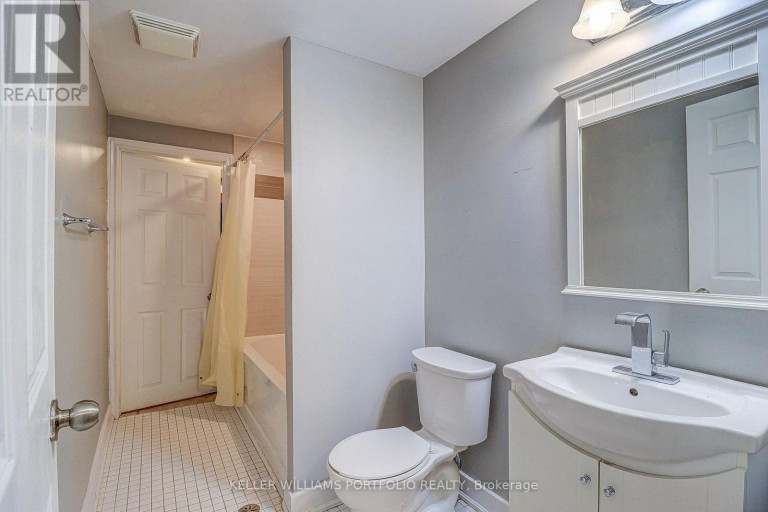 LOWER LEVEL - 962 WILLOWDALE AVENUE, Oshawa (Donevan), Ontario, L1H1W4
