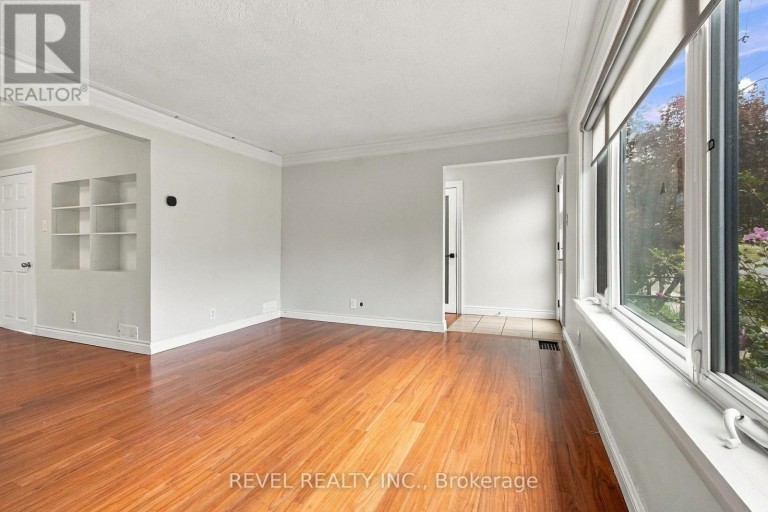 MAIN - 990 HARMONY ROAD N, Oshawa (Pinecrest), Ontario, L1H7K5