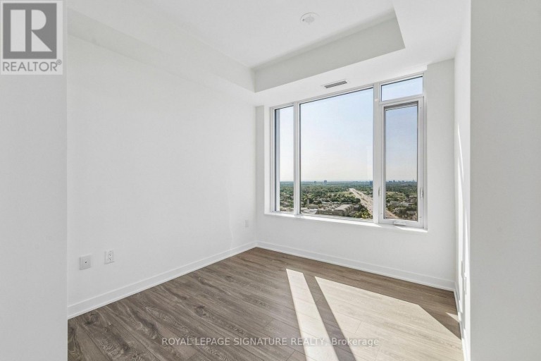 2404 - 2495 EGLINTON AVENUE W, Mississauga (Central Erin Mills), Ontario, L5M2T2