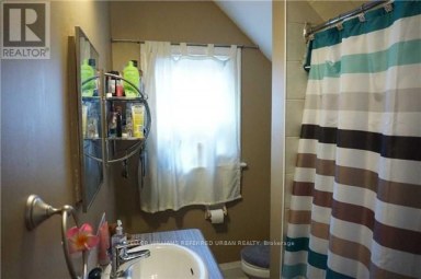 UPPER - 591 JANE STREET Toronto (Runnymede-Bloor West Village) Ontario photo 11