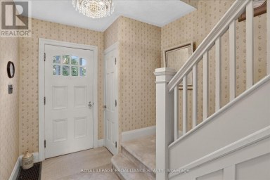 210 ABERDEEN AVENUE Peterborough (Northcrest Ward 5) Ontario photo 3