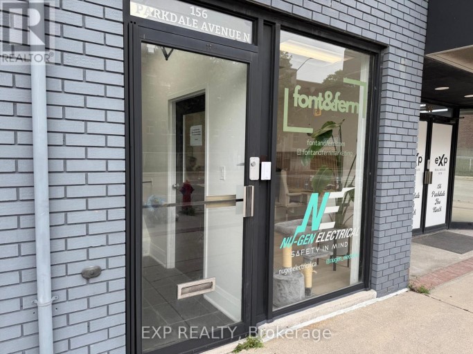 OFFICE #2 - 156 PARKDALE AVENUE N, Hamilton (McQuesten), Ontario, L8H5X2