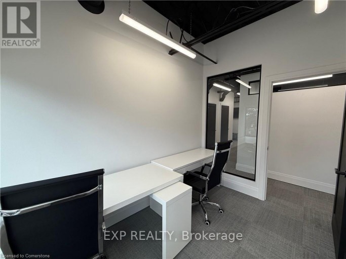 OFFICE #2 - 156 PARKDALE AVENUE N, Hamilton (McQuesten), Ontario, L8H5X2