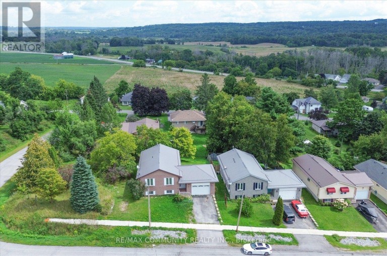 25 TANNER DRIVE, Stirling-Rawdon (Stirling Ward), Ontario, K0K3E0