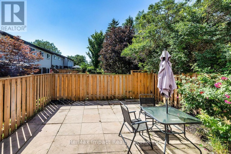 25 TOMPKINS LANE, Ajax (South East), Ontario, L1S3L7