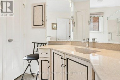36 HEARTWOOD DRIVE Belleville (Belleville Ward) Ontario photo 22