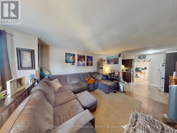 13 CHURCH STREET, Stirling-Rawdon (Stirling Ward), Ontario, K0K3E0