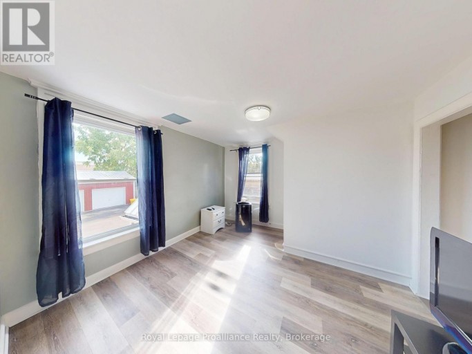 13 CHURCH STREET, Stirling-Rawdon (Stirling Ward), Ontario, K0K3E0