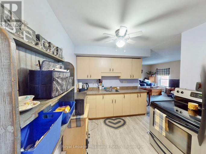 13 CHURCH STREET, Stirling-Rawdon (Stirling Ward), Ontario, K0K3E0