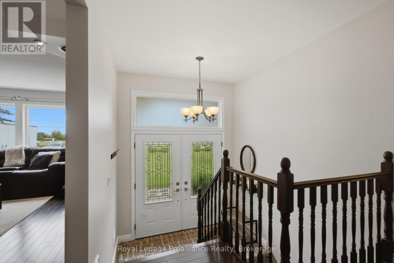 328 RITZ ROAD, Belleville (Thurlow Ward), Ontario, K0K1V0