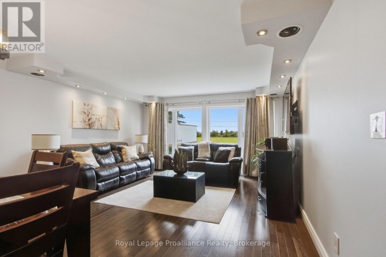 328 RITZ ROAD, Belleville (Thurlow Ward), Ontario, K0K1V0