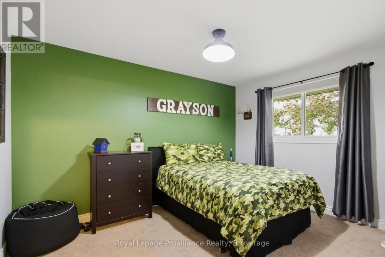328 RITZ ROAD, Belleville (Thurlow Ward), Ontario, K0K1V0