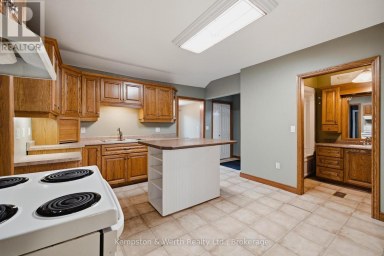 485 WALLACE AVENUE S North Perth (Listowel) Ontario photo 13
