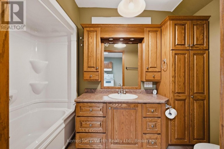 485 WALLACE AVENUE S, North Perth (Listowel), Ontario, N4W1Y5