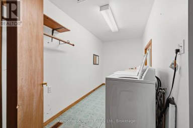 485 WALLACE AVENUE S North Perth (Listowel) Ontario photo 27