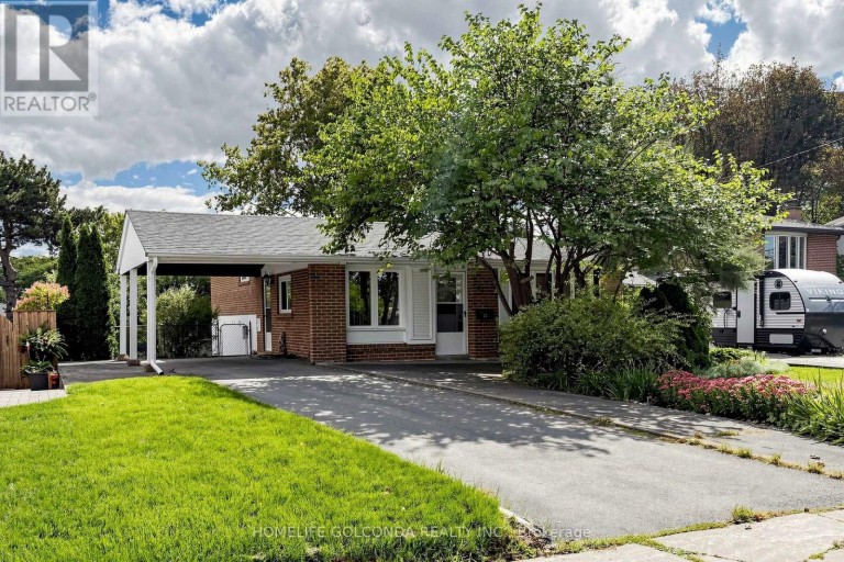 21 GROVE PARK CRESCENT, Toronto (Don Valley Village), Ontario, M2J2C7
