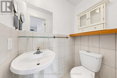 21 GROVE PARK CRESCENT Toronto (Don Valley Village) Ontario photo 16