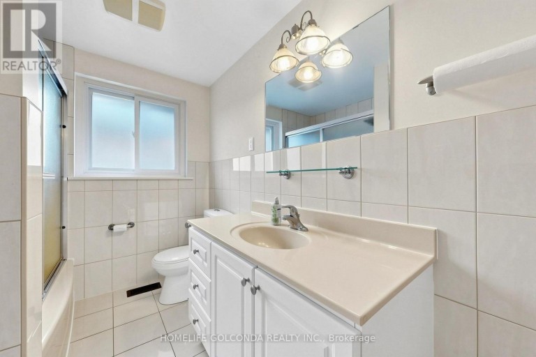 21 GROVE PARK CRESCENT, Toronto (Don Valley Village), Ontario, M2J2C7