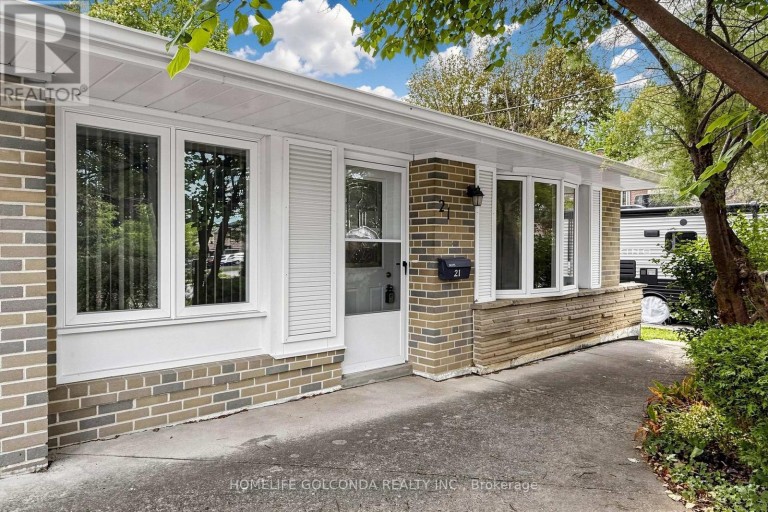 21 GROVE PARK CRESCENT, Toronto (Don Valley Village), Ontario, M2J2C7
