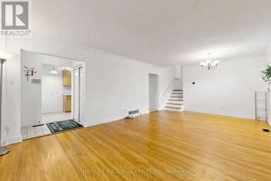 21 GROVE PARK CRESCENT Toronto (Don Valley Village) Ontario photo 5