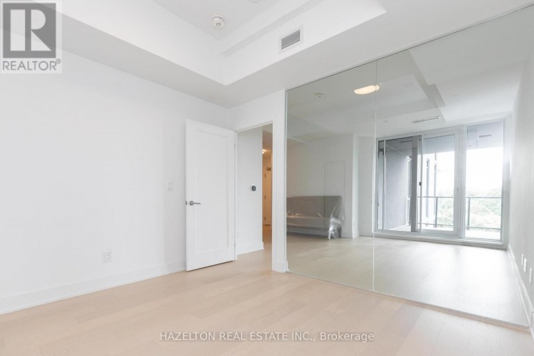 706 - 8 MANOR ROAD W, Toronto (Yonge-Eglinton), Ontario, M4S2A5