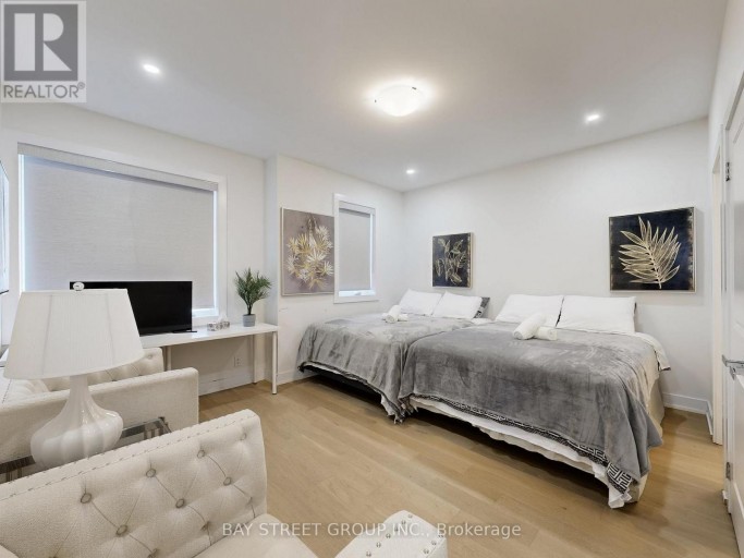 88 HARVEY BUNKER CRESCENT, Markham (Angus Glen), Ontario, L6C2A5