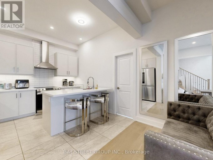 88 HARVEY BUNKER CRESCENT, Markham (Angus Glen), Ontario, L6C2A5
