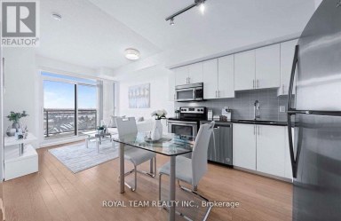 1014 - 85 PARK ROAD N Vaughan (Beverley Glen) Ontario photo 3