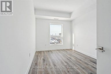 422 - 430 ESSA ROAD Barrie (Holly) Ontario photo 14