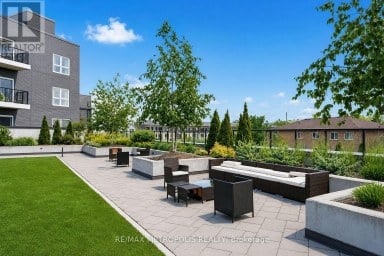 422 - 430 ESSA ROAD Barrie (Holly) Ontario photo 4