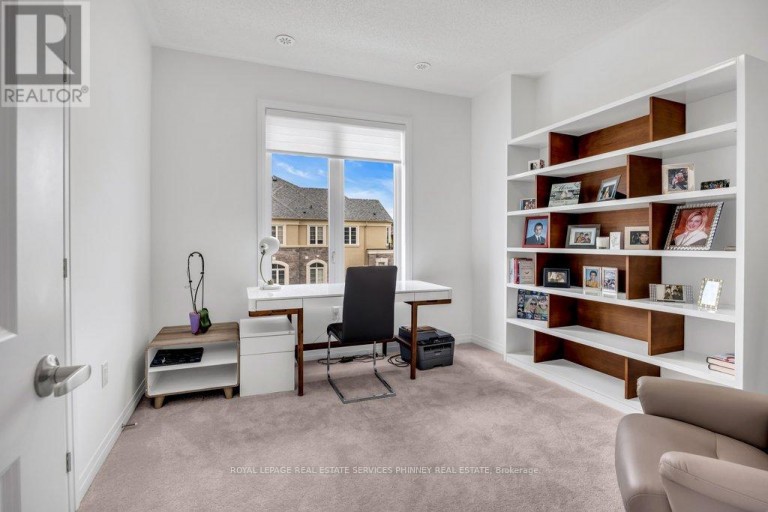 9 CROWN GATE, Oakville (GO Glenorchy), Ontario, L6M0W8