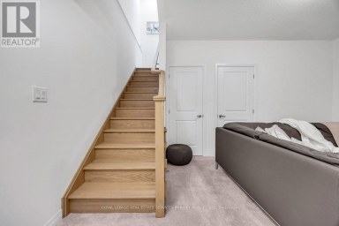 9 CROWN GATE Oakville (GO Glenorchy) Ontario photo 35